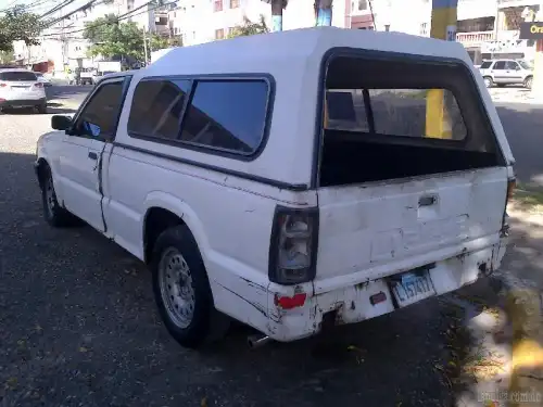 Mazda 1988 Diesel En 90 Mil Negociable