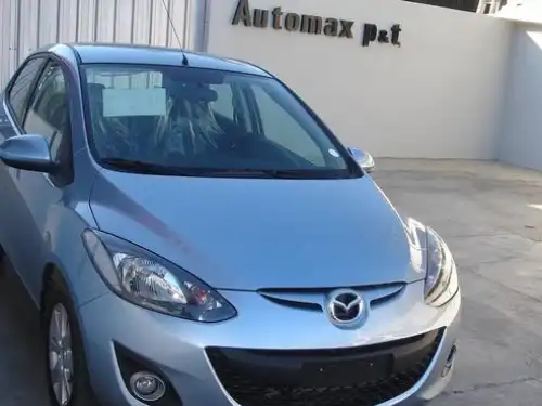 Mazda 2  2014