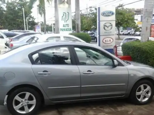 Mazda 3  2006