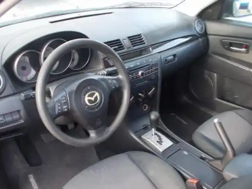 Mazda 3  2007