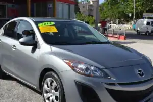 Mazda 3  2010
