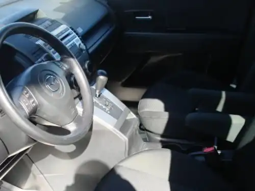 Mazda 5  2008