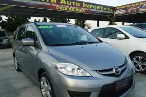 Mazda 5  2010