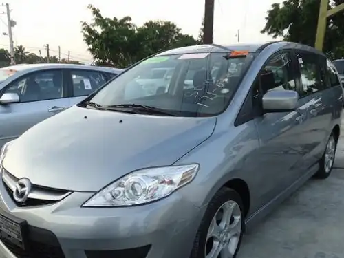 Mazda 5  2010