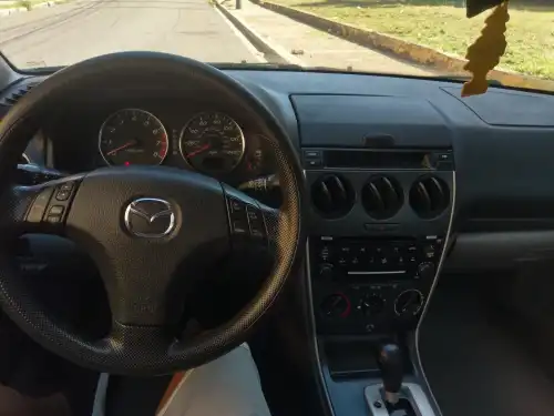 Mazda 6 2006 precio negociable