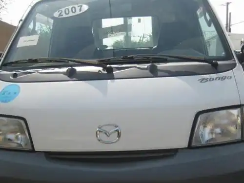 Mazda B 2000  2007