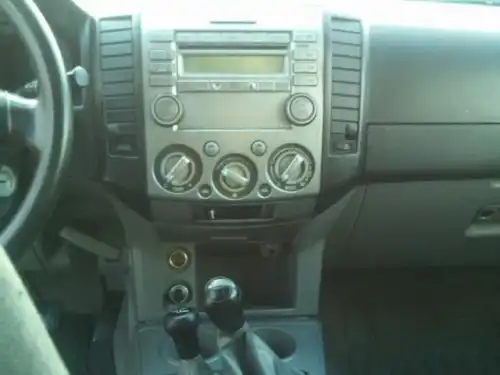 Mazda BT-50  2010