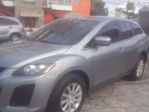 Mazda CX-7  2011