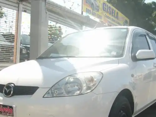Mazda Demio  2005