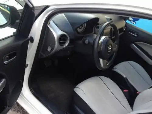 Mazda Demio  2009