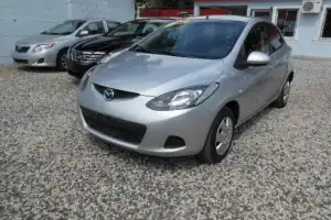 Mazda Demio 2008 Gris 