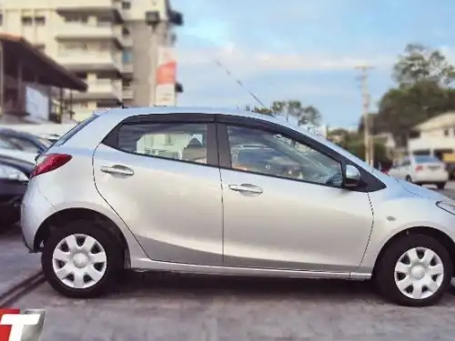 Mazda Demio 2009