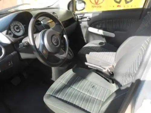 Mazda Demio 2009