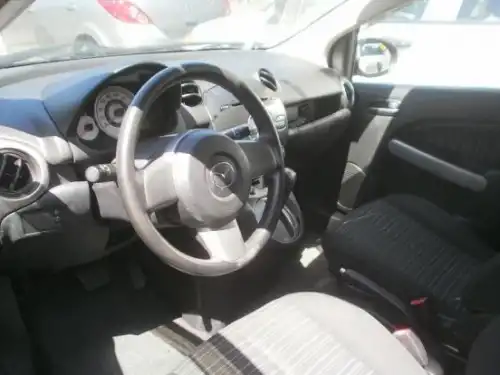 Mazda Demio 2009