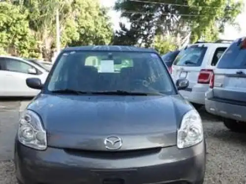 Mazda Verisa  2008