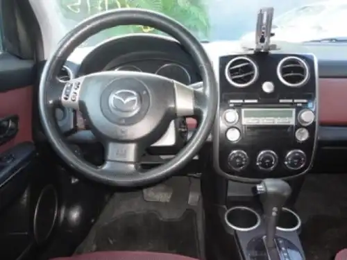 Mazda Verisa 2008