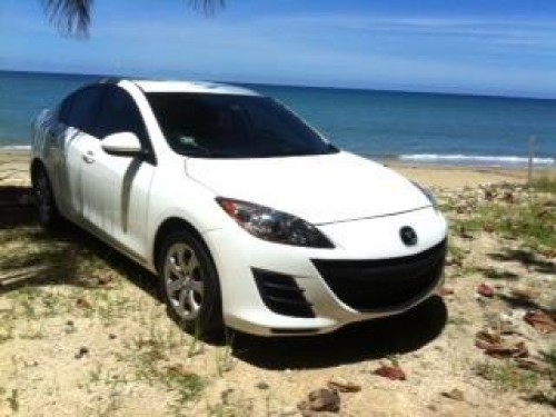 Mazda 3 2010 Aut 9,300 omo