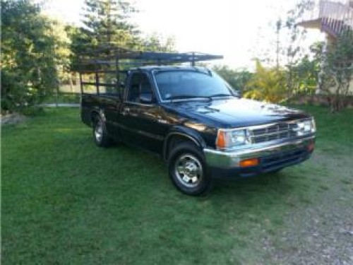 Mazda B2000-200 1993 $4,000.00