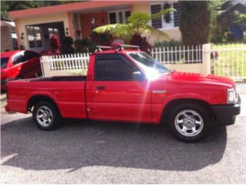 Mazda pick up b2000 del 89 $3800