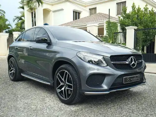 Mercedes Benz AMG GLE 43 2019