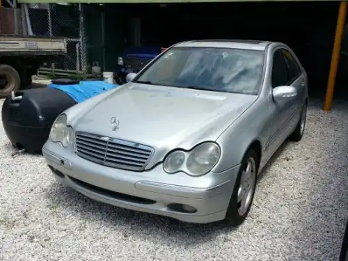 Mercedes benz c200 compressor 01