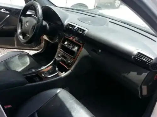 Mercedes benz c200 compressor 01