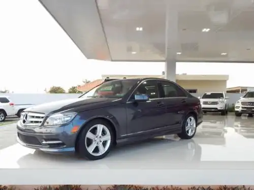 Mercedes-Benz Clase C 300 2011