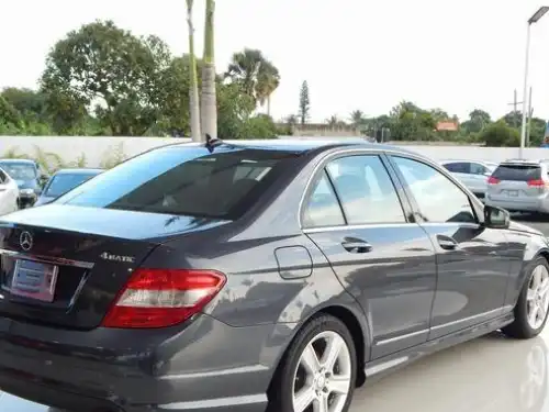 Mercedes-Benz Clase C 300 2011