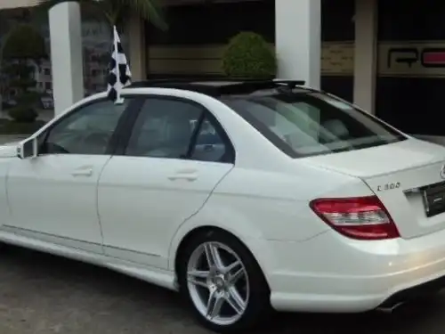 Mercedes-Benz Clase C 300 2011