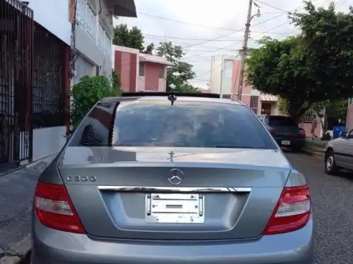 Mercedes-Benz Clase C 300 2011