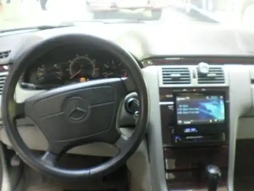 Mercedes-Benz Clase E 300 1997