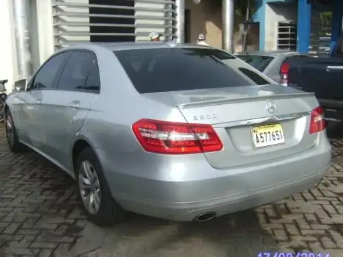 Mercedes-Benz Clase E 300 2011