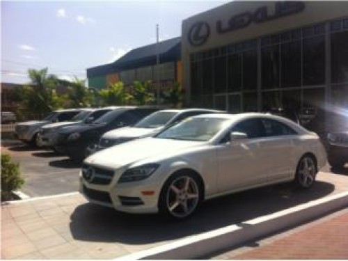 Mercedes Benz CLS 550 2013 7k millas