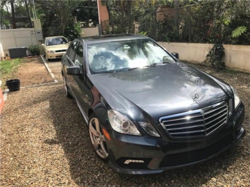 Mercedes Benz E350 -Poco Millaje