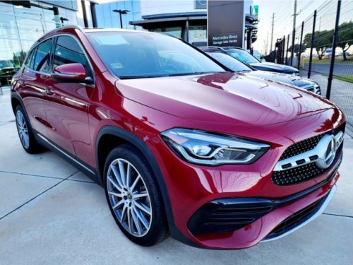 Mercedes Benz GLA250 2021