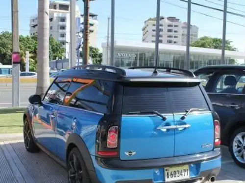 Mini Cooper Clubman 2011