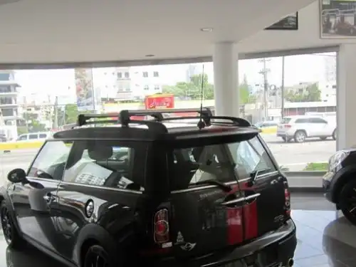 Mini Cooper John Cooper Works 2011