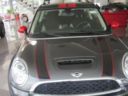Mini Cooper John Cooper Works 2011