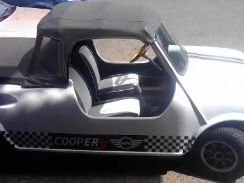 Mini cooper clasica convertible personalizada