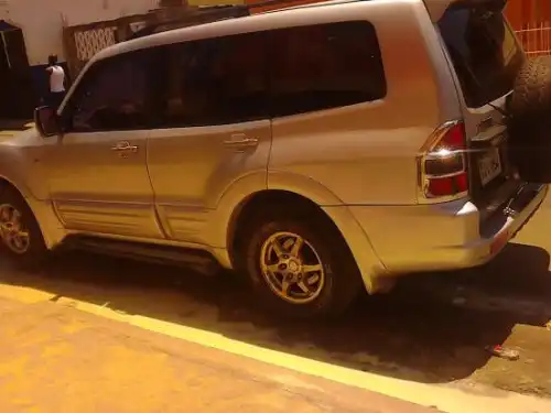 Mishubishi montero 2001 cara de gato full power 