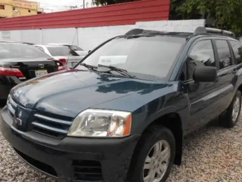 Mitsubishi Endeavor LS 2004