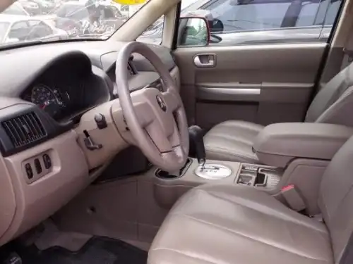 Mitsubishi Endeavor LS 2008