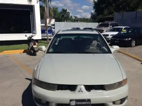 Mitsubishi Galant  2002