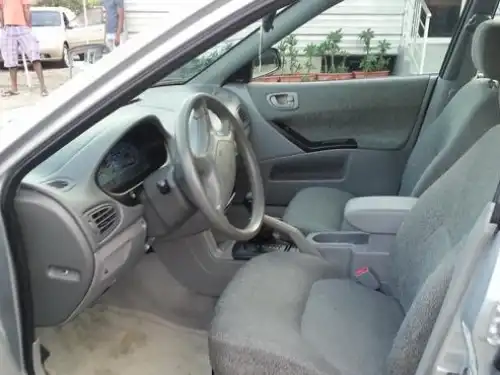 Mitsubishi Galant  2003