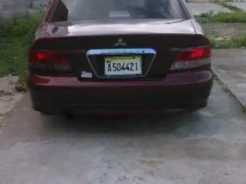 Mitsubishi Galant 01 Gas