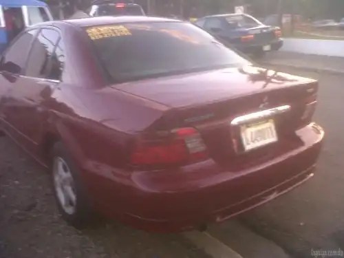 Mitsubishi Galant 2000