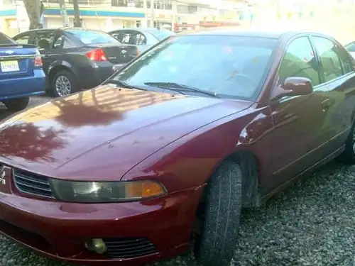 Mitsubishi Galant ES 2003