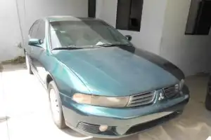 Mitsubishi Galant2002