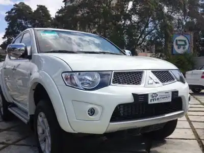 Mitsubishi L 200 Sportero 2015