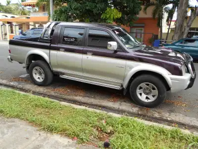 Mitsubishi L200  2002 Diesel Mecanica 4x4